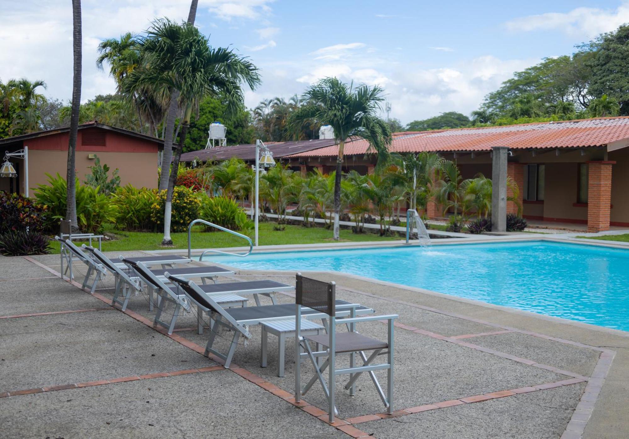 Espuelas, Bar&restaurant
